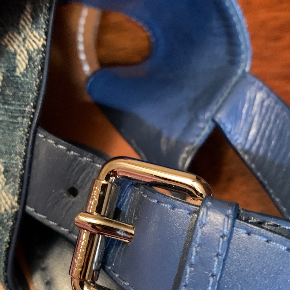 Rare brand new authentic denim collection Louis Vuitton sandals size 37 ( US 7) - Picture 14 of 17